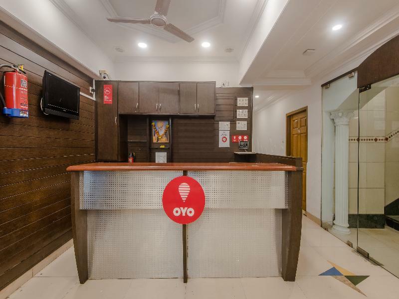 Hotel Oyo Flagship 572 Santacruz West Mumbai Exterior foto